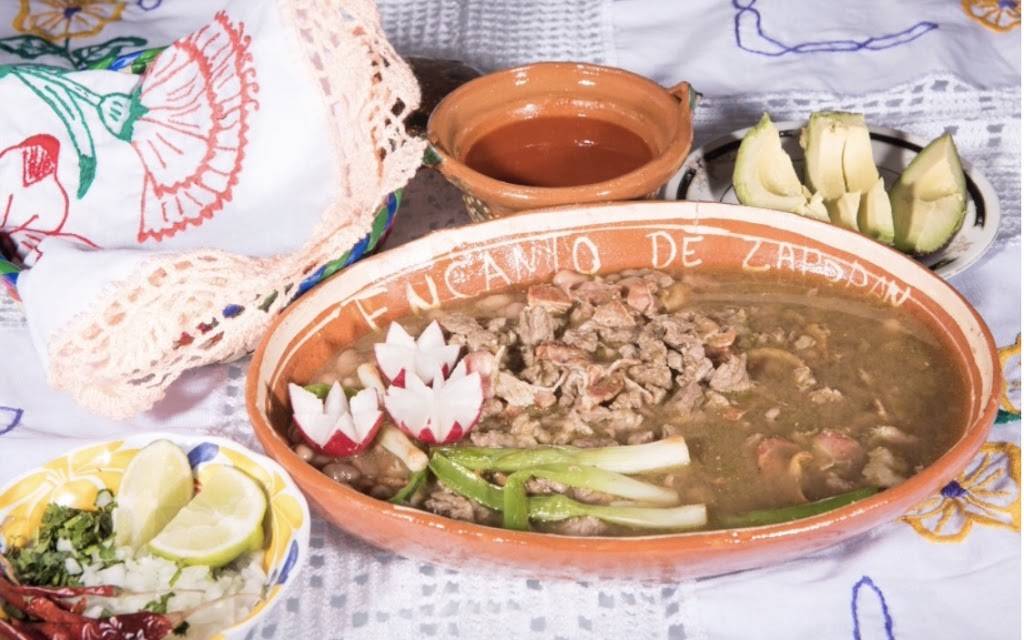 Encanto De Zapopan | restaurant | 6855, Van Nuys, CA 91405, USA | 8189222256 OR +1 818-922-2256