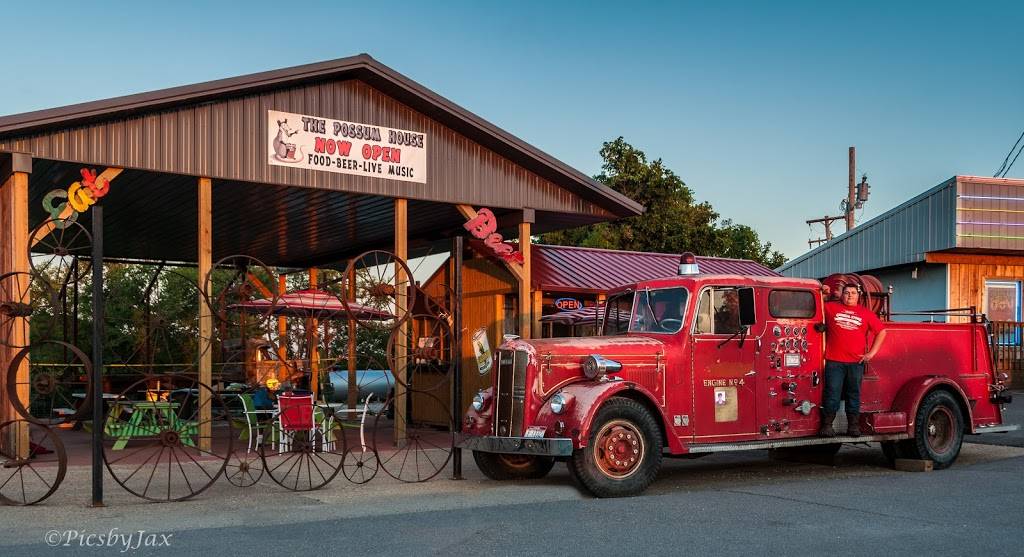 Moonicorn Ice Creamery and Funnel Cakery | cafe | 14400 State Hwy Z, St Robert, MO 65584, USA | 5738444241 OR +1 573-844-4241