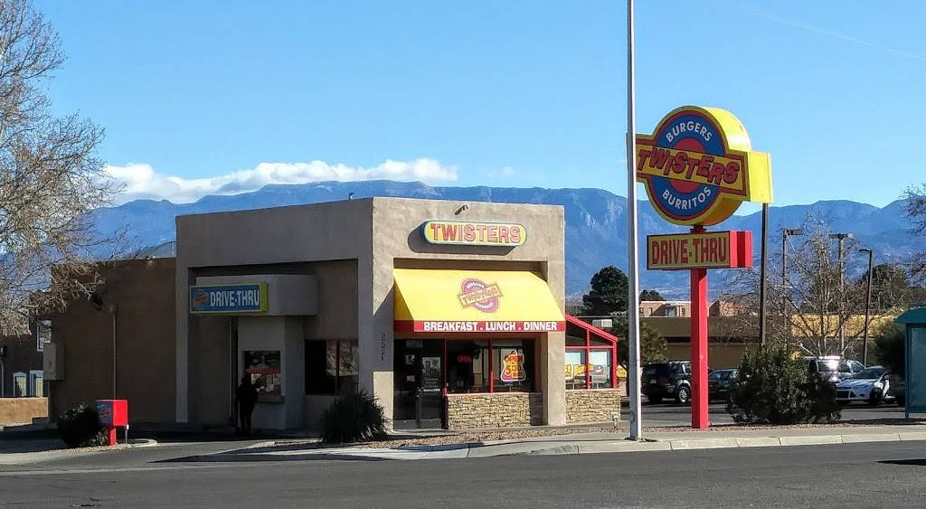 Twisters Burgers and Burritos | restaurant | 5201 Gibson Blvd SE, Albuquerque, NM 87108, USA | 5052326866 OR +1 505-232-6866