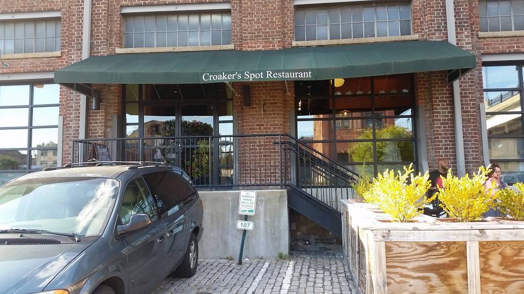 The Croakers Spot | restaurant | 39 River St, Petersburg, VA 23803, USA | 8049575635 OR +1 804-957-5635