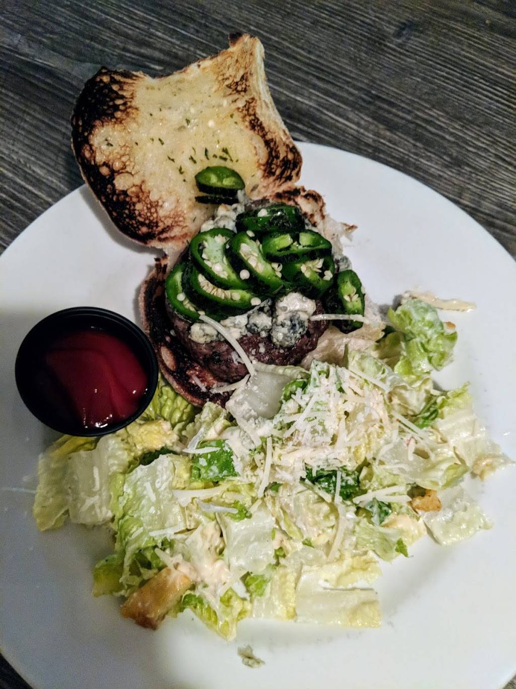 Sea Levels Restaurant | restaurant | 391 N Windsor Ave, Brightwaters, NY 11718, USA | 6316658300 OR +1 631-665-8300