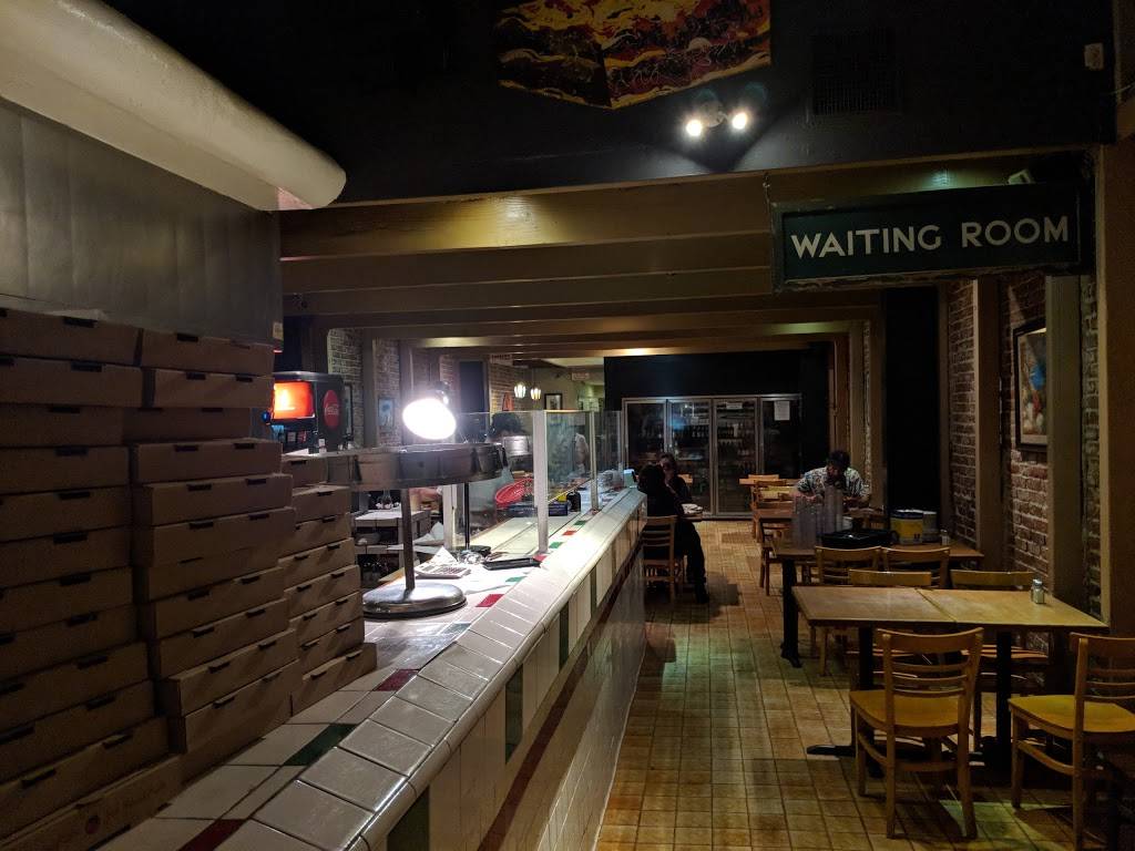 Follieros Italian Food and Pizza | restaurant | 5566 N Figueroa St, Los Angeles, CA 90042, USA | 3232540505 OR +1 323-254-0505