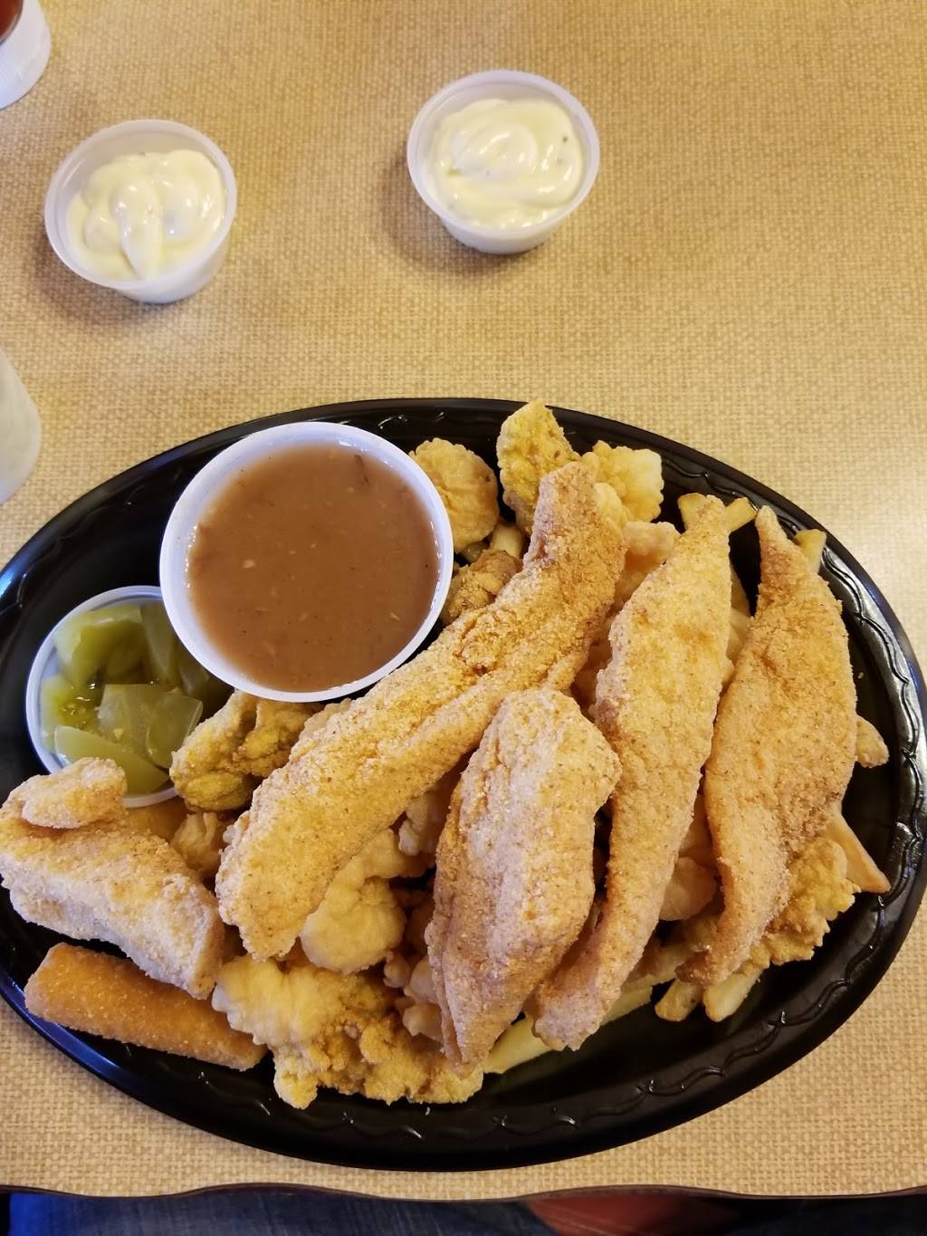 Catfish King of Waco | restaurant | 1201 S Valley Mills Dr, Waco, TX 76711, USA | 2547537700 OR +1 254-753-7700