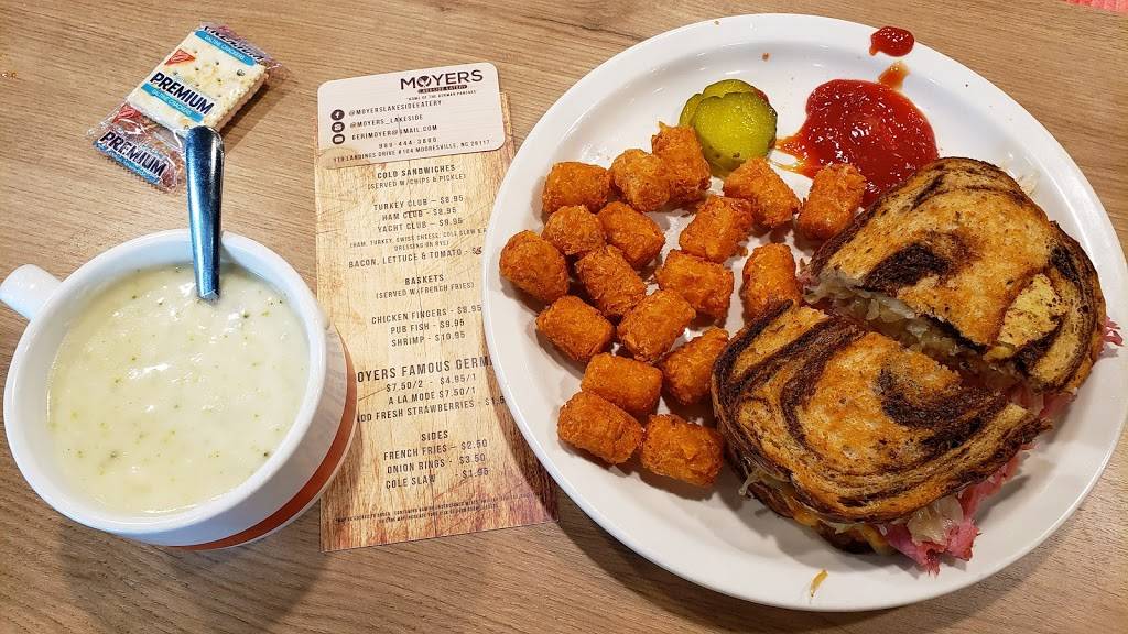 Moyers Lakeside Eatery | restaurant | 119 Landings Dr #104, Mooresville, NC 28117, USA | 9804443800 OR +1 980-444-3800