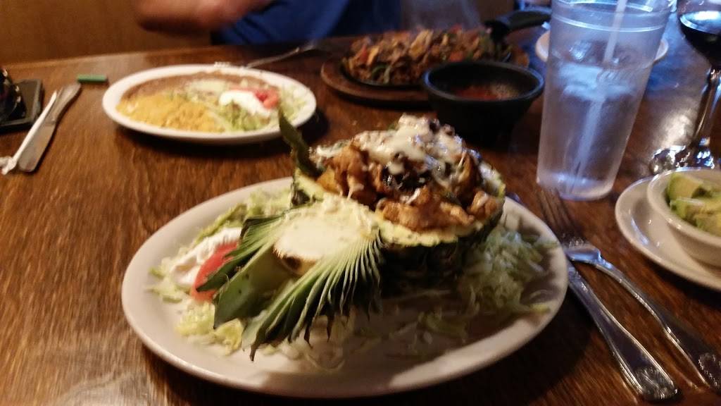 Azteca Mexican Grill | restaurant | 3783 Milton Ave, Camillus, NY 13031, USA | 3154887045 OR +1 315-488-7045