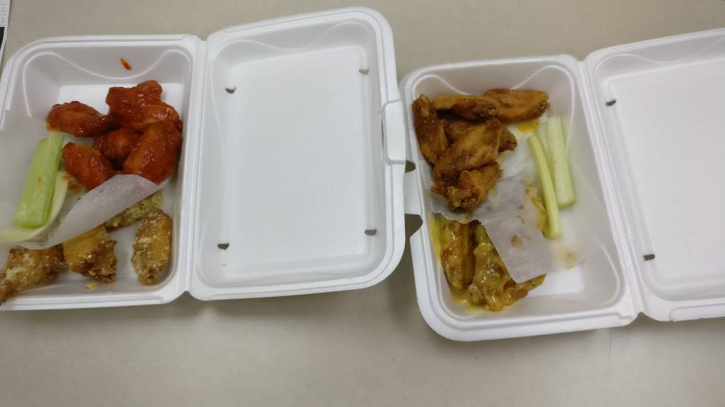 Best Buffalo Wings | restaurant | 7545 E 10 Mile Rd, Center Line, MI 48015, USA | 5869202526 OR +1 586-920-2526