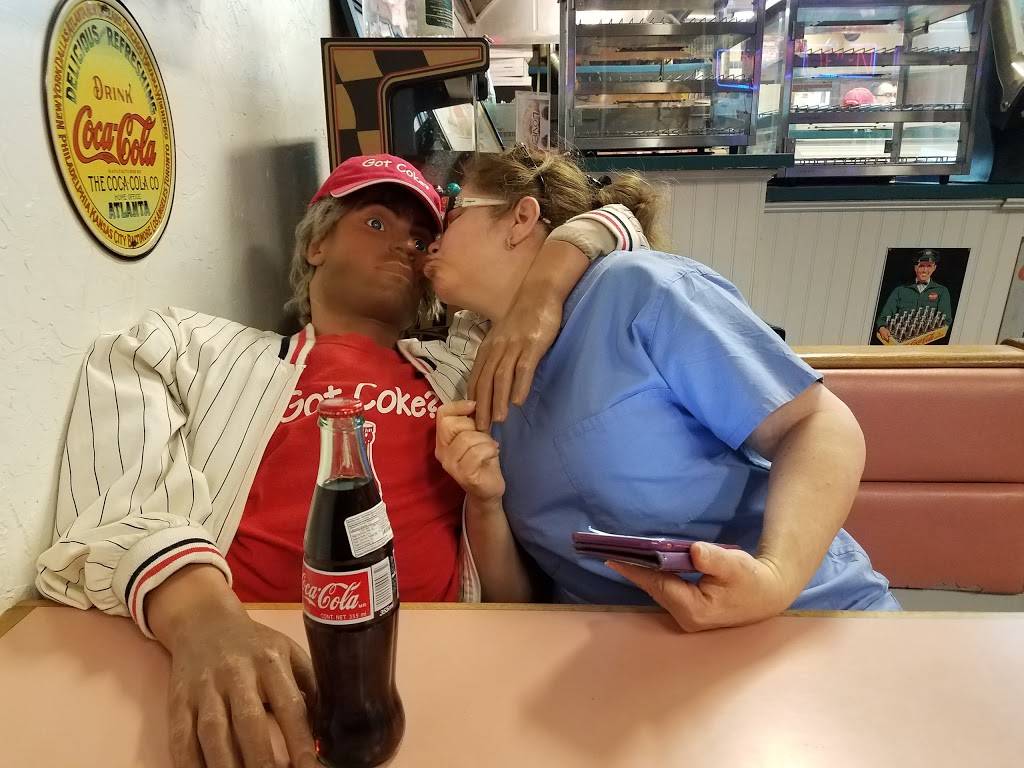 Bass River Pizza | restaurant | 1311 MA-28, South Yarmouth, MA 02664, USA | 5083947200 OR +1 508-394-7200