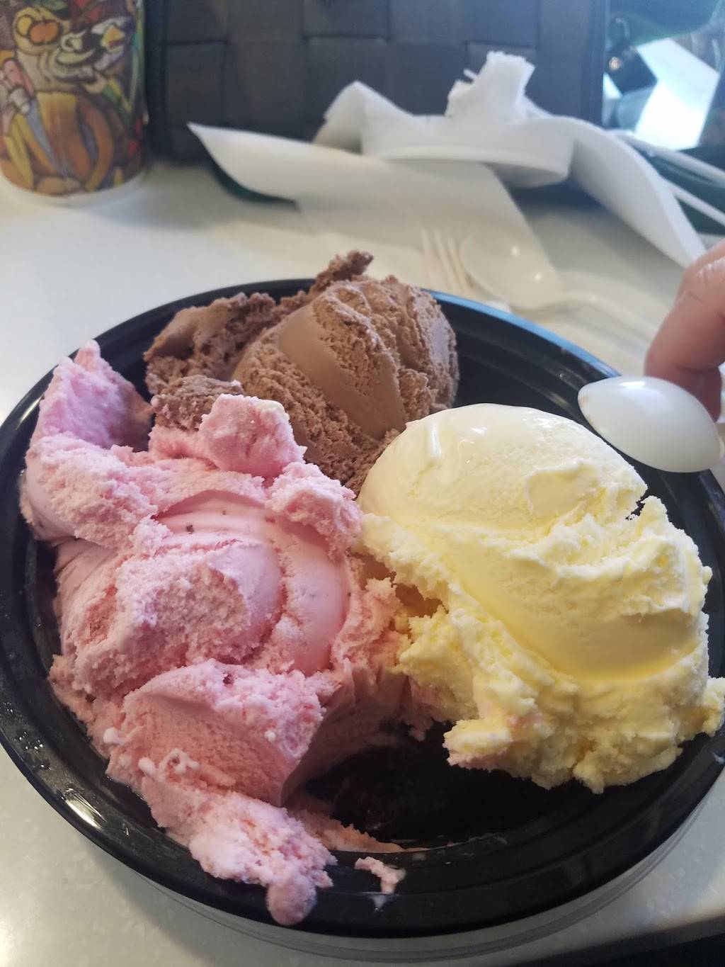 Mr. Toad’s Diner | restaurant | 44835 Beech Ave, Lancaster, CA 93534, USA | 6615790338 OR +1 661-579-0338