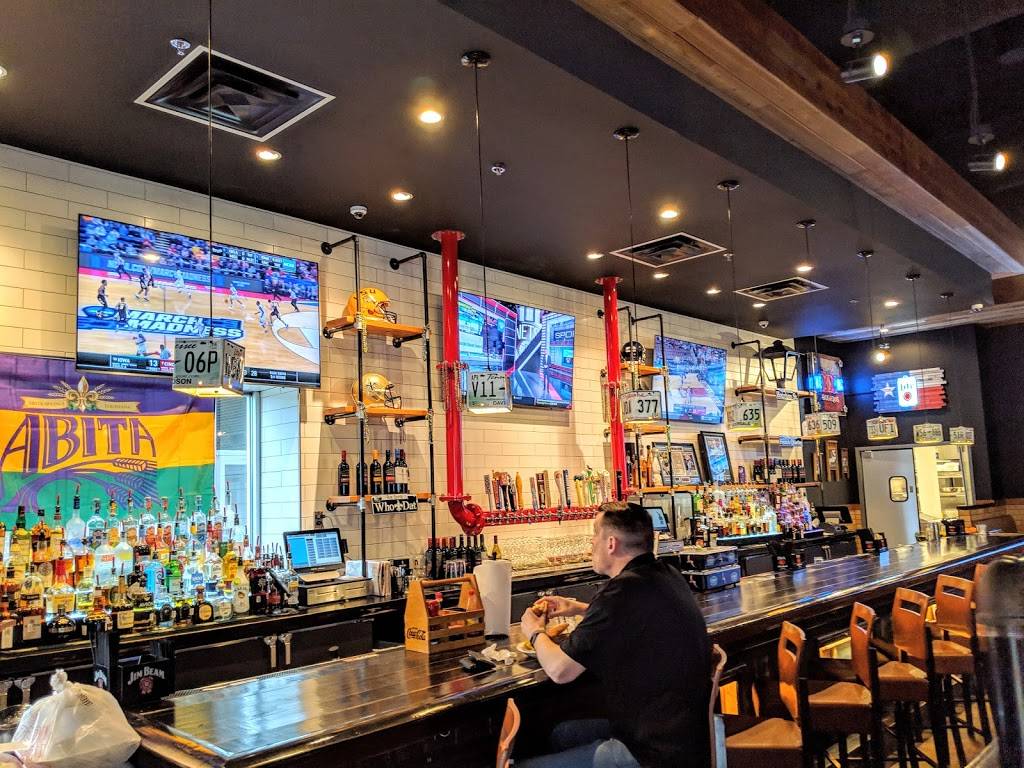 The Green Gator Toyota Music Factory | restaurant | 340 West Las Colinas Boulevard STE 100, Irving, TX 75039, USA | 4697066190 OR +1 469-706-6190