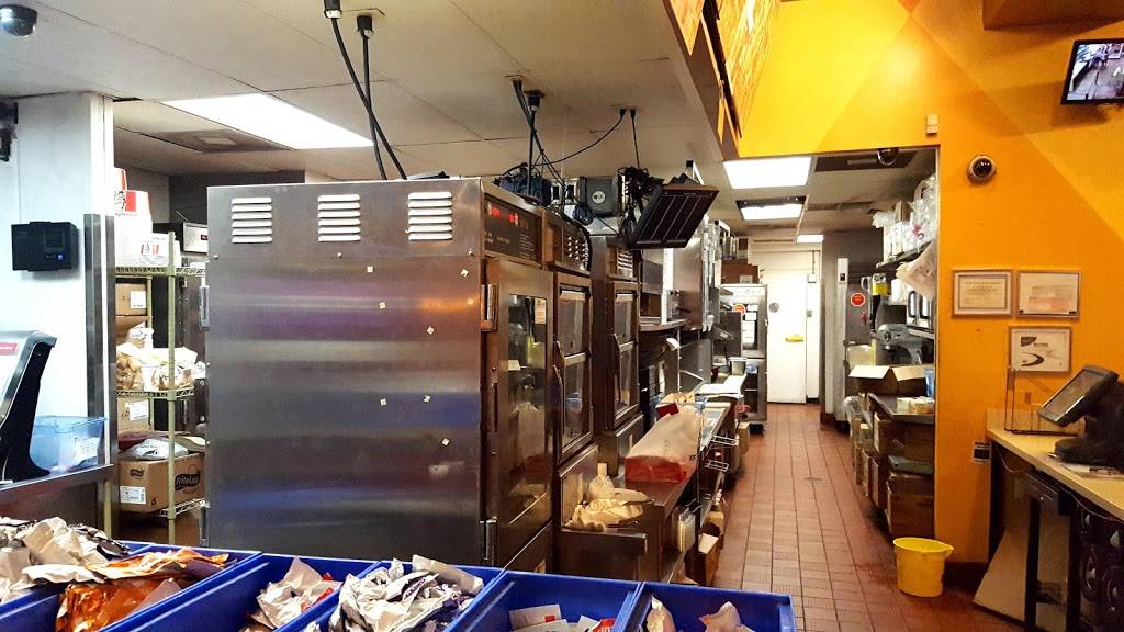 KFC | restaurant | 519 E Market St, West Chester, PA 19382, USA | 6104369734 OR +1 610-436-9734