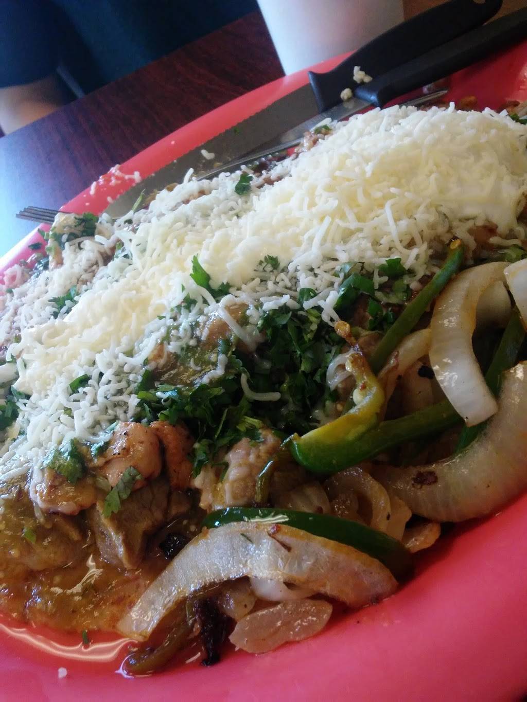 Taqueria El Huarache | restaurant | 3115 R St, Merced, CA 95348, USA | 2097231488 OR +1 209-723-1488