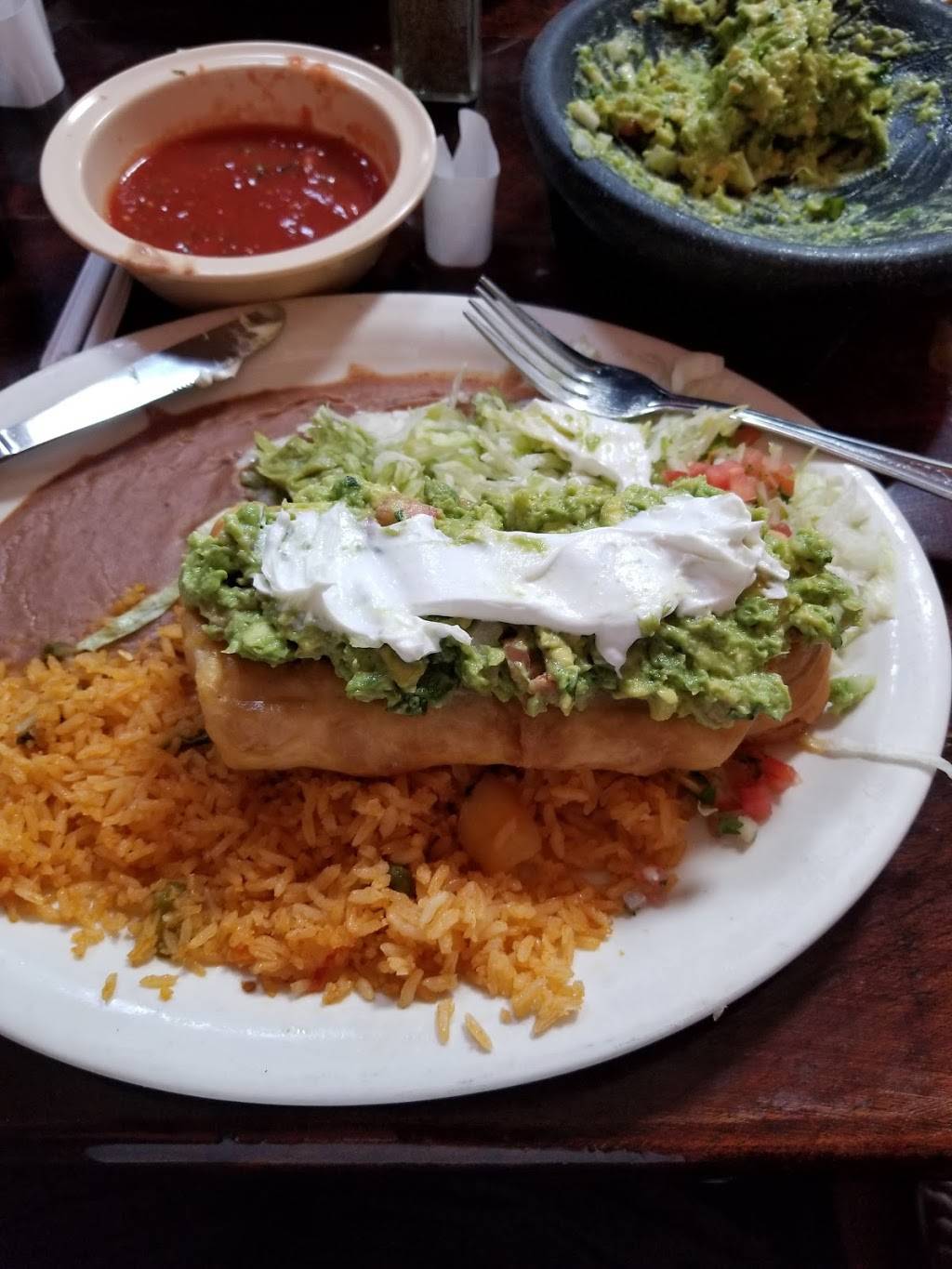 Tios Bar & Grill | restaurant | 1135 Herschel Bess Blvd, Poplar Bluff, MO 63901, USA | 5737780217 OR +1 573-778-0217