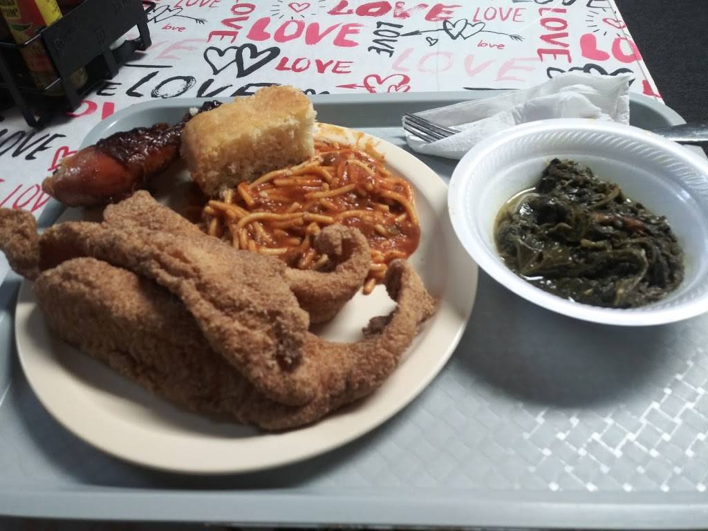 Maes Grill | restaurant | 1242 Elm St, Blytheville, AR 72315, USA | 8707637499 OR +1 870-763-7499