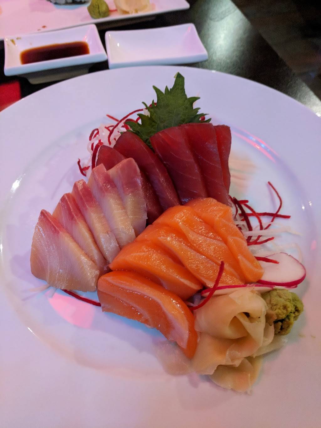 Kobe Hibachi Steakhouse and Sushi | restaurant | 111 Jericho Turnpike, Jericho, NY 11753, USA | 5163335588 OR +1 516-333-5588