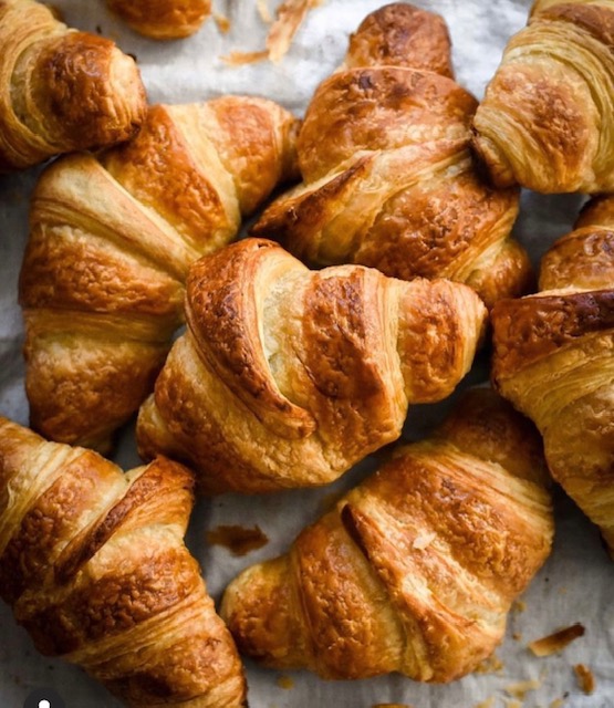 Blue Paris Restaurant & Bar | restaurant | 1629 Collins Ave, Miami Beach, FL 33139, USA | 7865367255 OR +1 786-536-7255