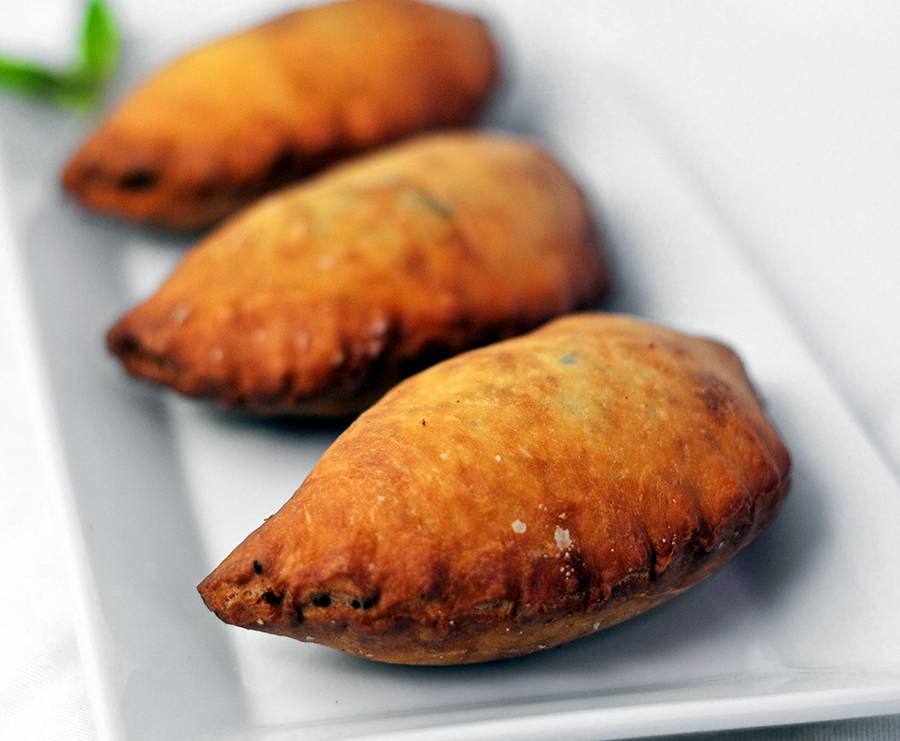 Shisha Cafe Lounge | night club | 18000 W Ventura Blvd #6, Encino, CA 91316, USA | 8185785045 OR +1 818-578-5045