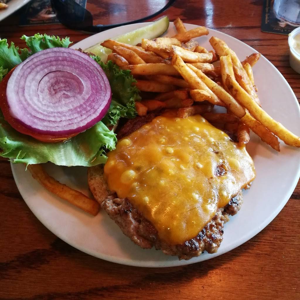 Blind Tiger Brewery & Restaurant | restaurant | 417 SW 37th St, Topeka, KS 66611, USA | 7852672739 OR +1 785-267-2739