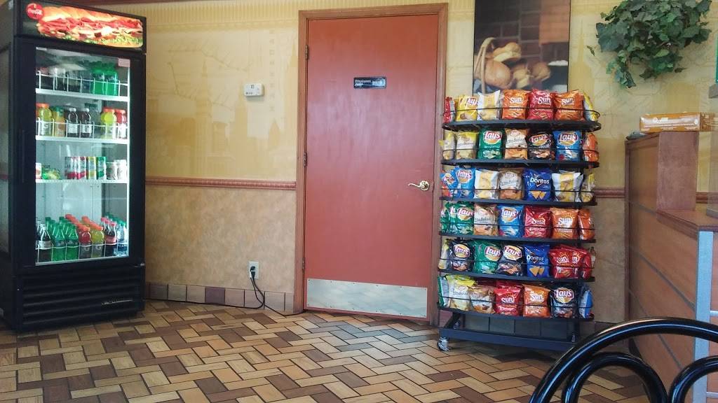 Subway | restaurant | 24555 US-31, Jemison, AL 35085, USA | 2056881916 OR +1 205-688-1916