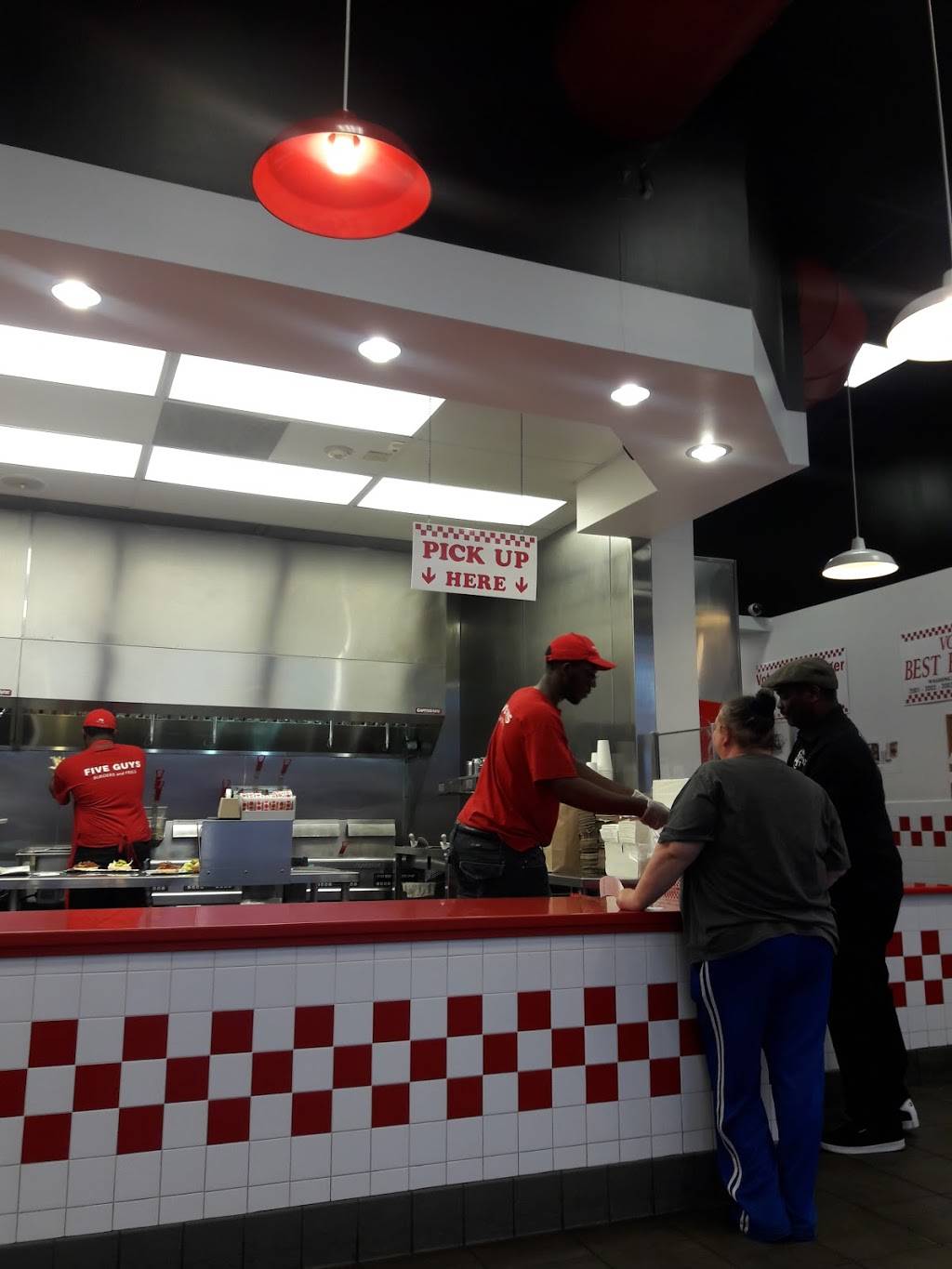 Five Guys | meal takeaway | 2552 Grant Ave, Philadelphia, PA 19114, USA | 2156773155 OR +1 215-677-3155
