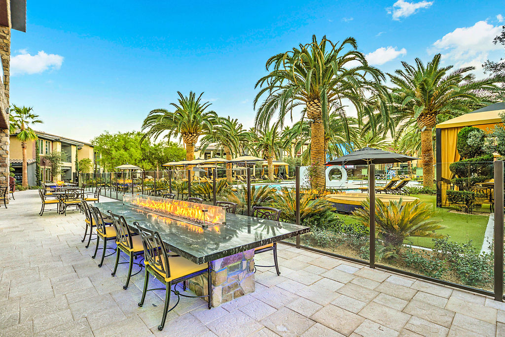 Becca Restaurant & Lounge | restaurant | 12656 Southern Highlands Pkwy Suite A, Las Vegas, NV 89141, USA | 7257352245 OR +1 725-735-2245