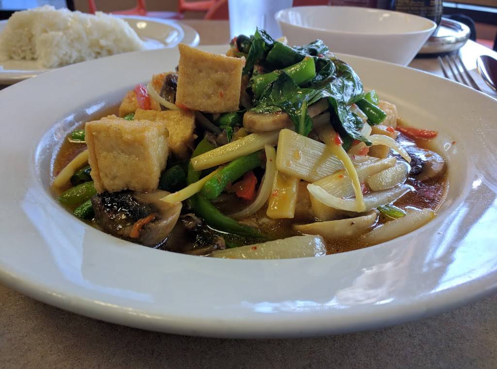 Five Thais Inc | restaurant | 1003 Dana Dr, Redding, CA 96003, USA | 5302218929 OR +1 530-221-8929