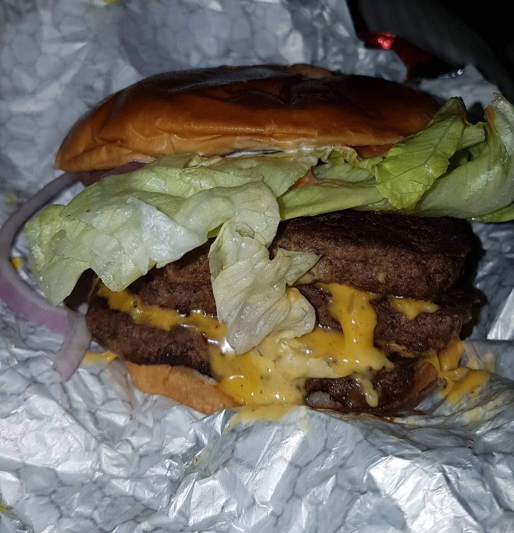 Wendys | restaurant | 711 12th St, Ashland, KY 41101, USA | 6063251020 OR +1 606-325-1020