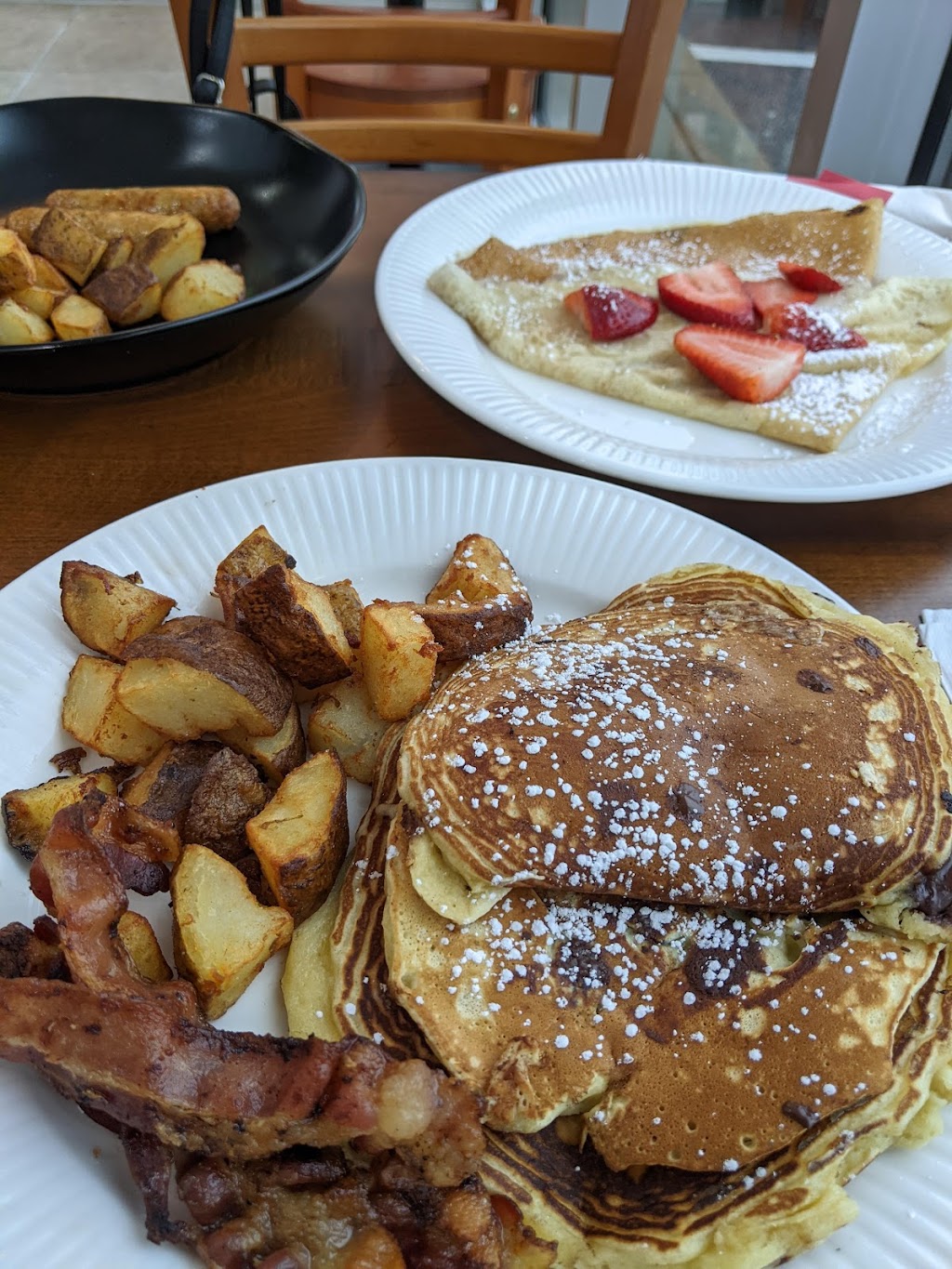 cafe ez 2 at elkridge | restaurant | 6060 Marshalee Dr, Elkridge, MD 21075, USA | 4103043355 OR +1 410-304-3355