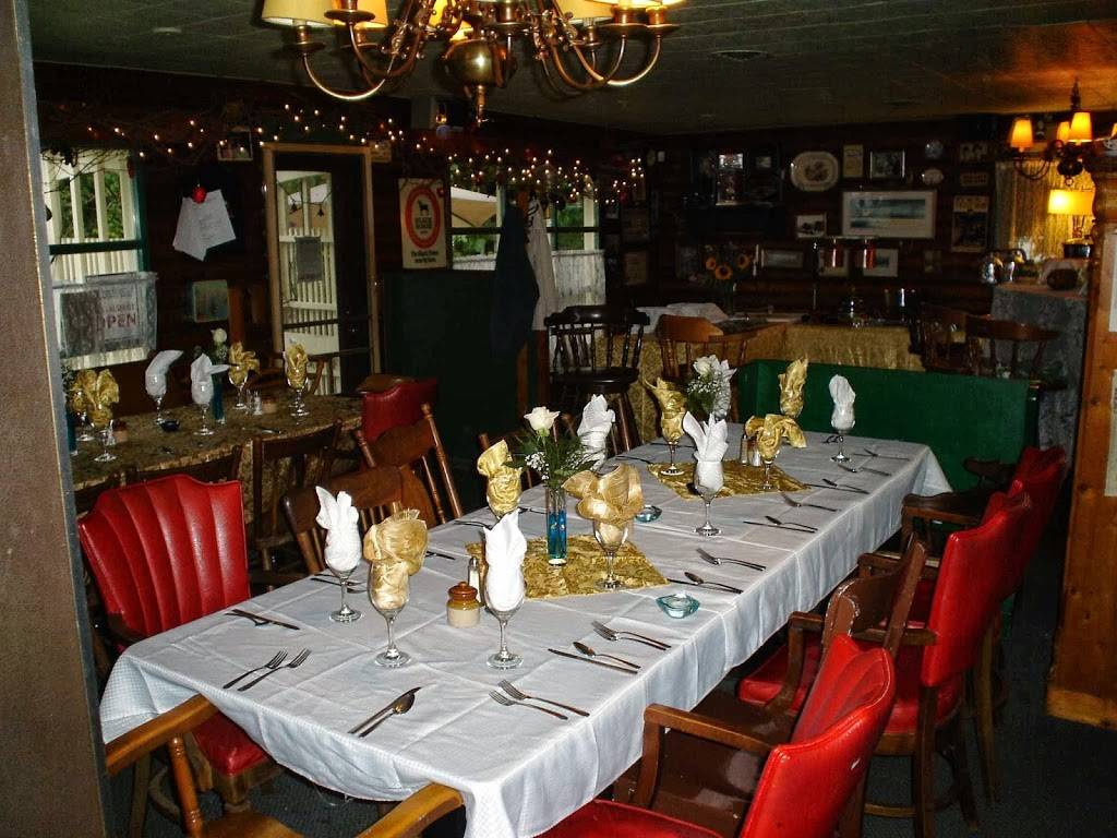 Davidsons Country Dining | restaurant | 73 Big Bay Point Rd, Innisfil, ON L9S 2V7, Canada | 7054361476 OR +1 705-436-1476