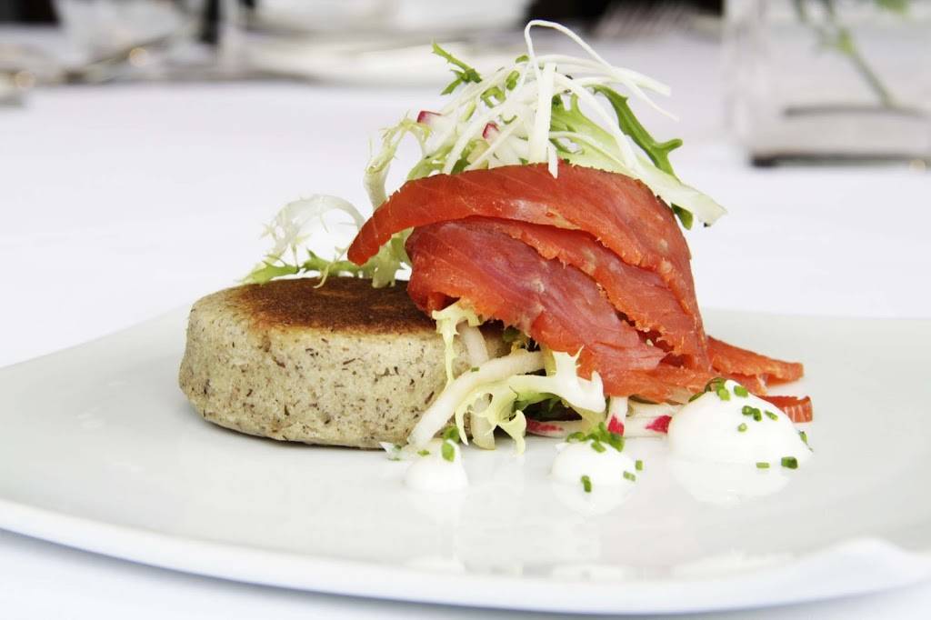 Sanford | restaurant | 1547 N Jackson St, Milwaukee, WI 53202, USA | 4142769608 OR +1 414-276-9608