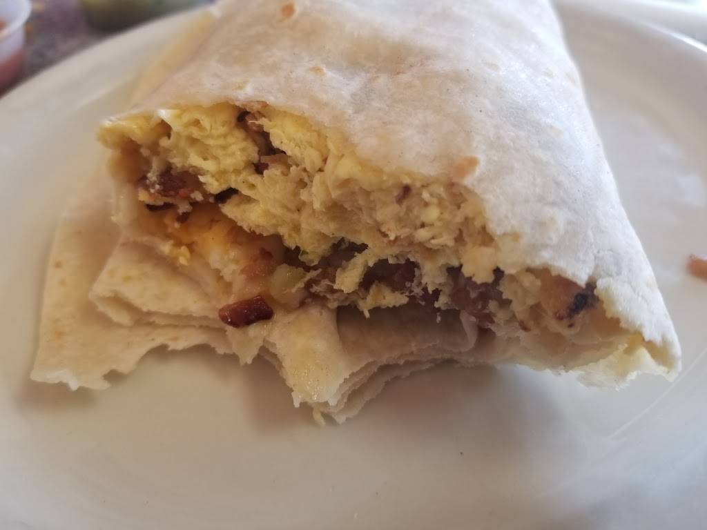 La Canasta Mexican Restaurant | restaurant | 2501 W Van Buren St, Phoenix, AZ 85009, USA | 6022787097 OR +1 602-278-7097