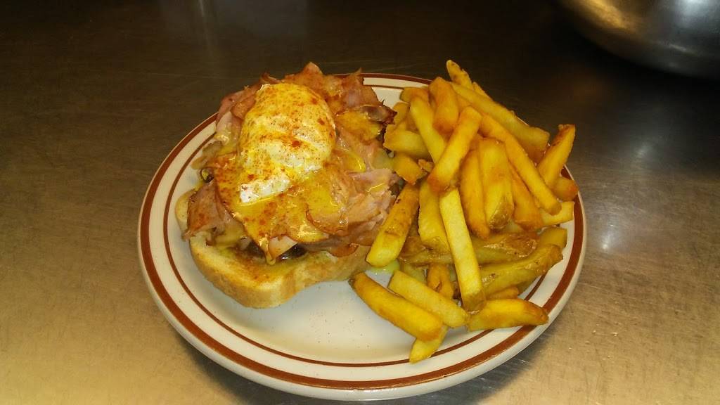 Muhleisens | restaurant | 60 N Main St, Almond, NY 14804, USA | 6072768811 OR +1 607-276-8811