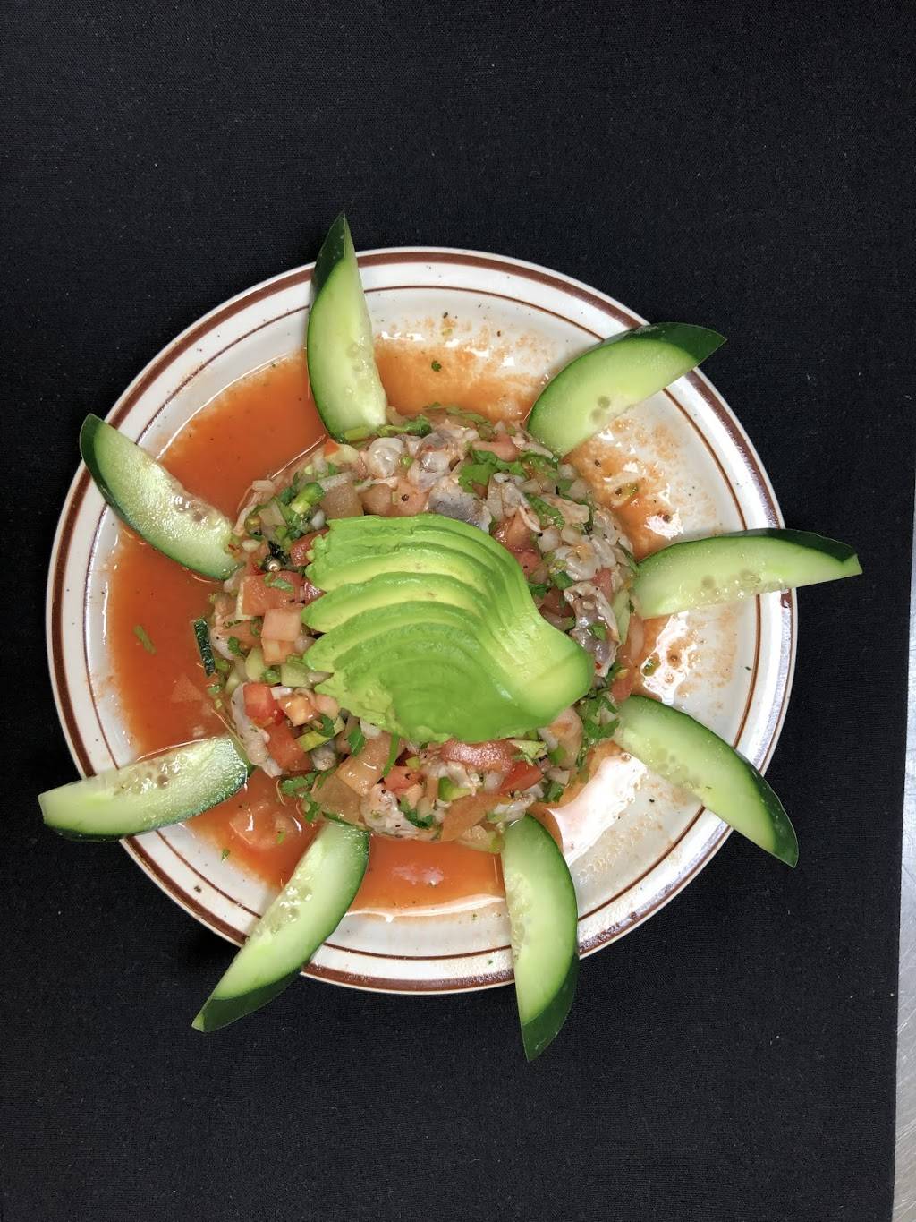 La Trinidad | restaurant | 2085 S Eastwood Dr, Woodstock, IL 60098, USA | 8153370652 OR +1 815-337-0652