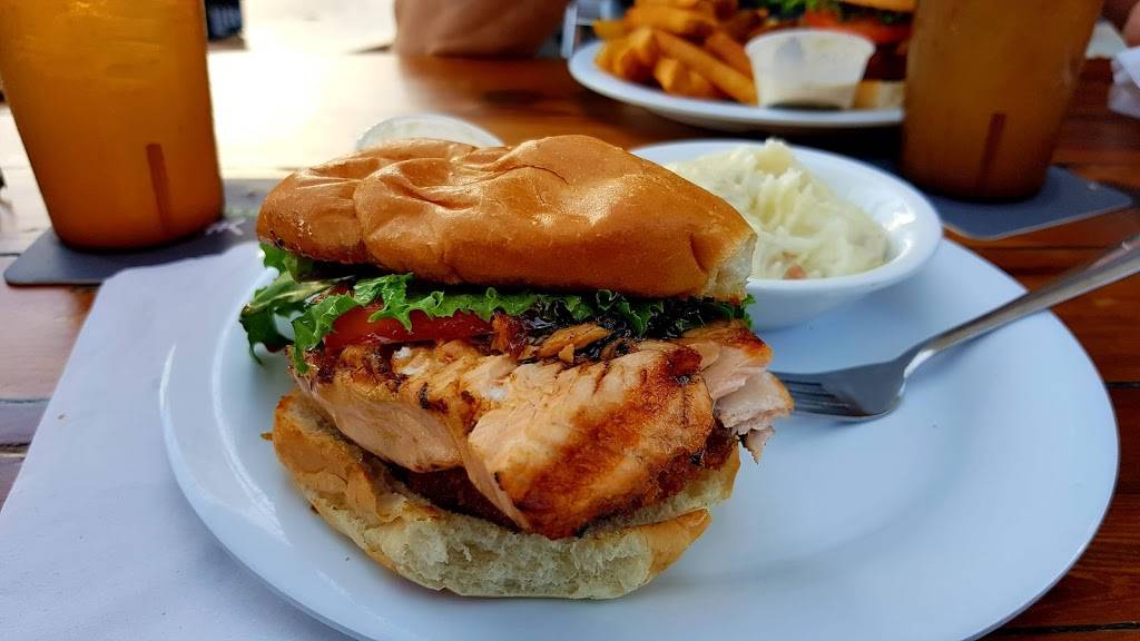 Old Key Lime House | restaurant | 300 E Ocean Ave, Lantana, FL 33462, USA | 5615821889 OR +1 561-582-1889