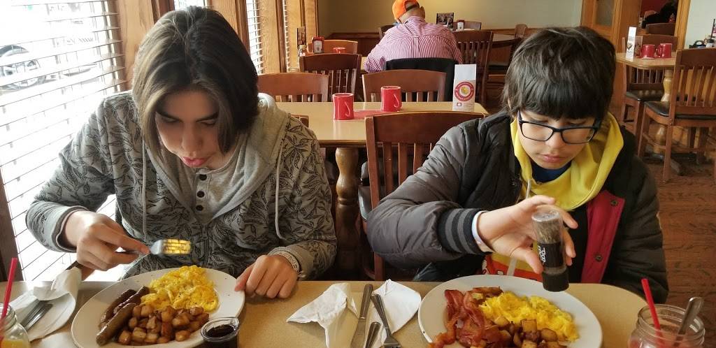 Bob Evans | restaurant | 4321 Milan Rd, Sandusky, OH 44870, USA | 4196263355 OR +1 419-626-3355