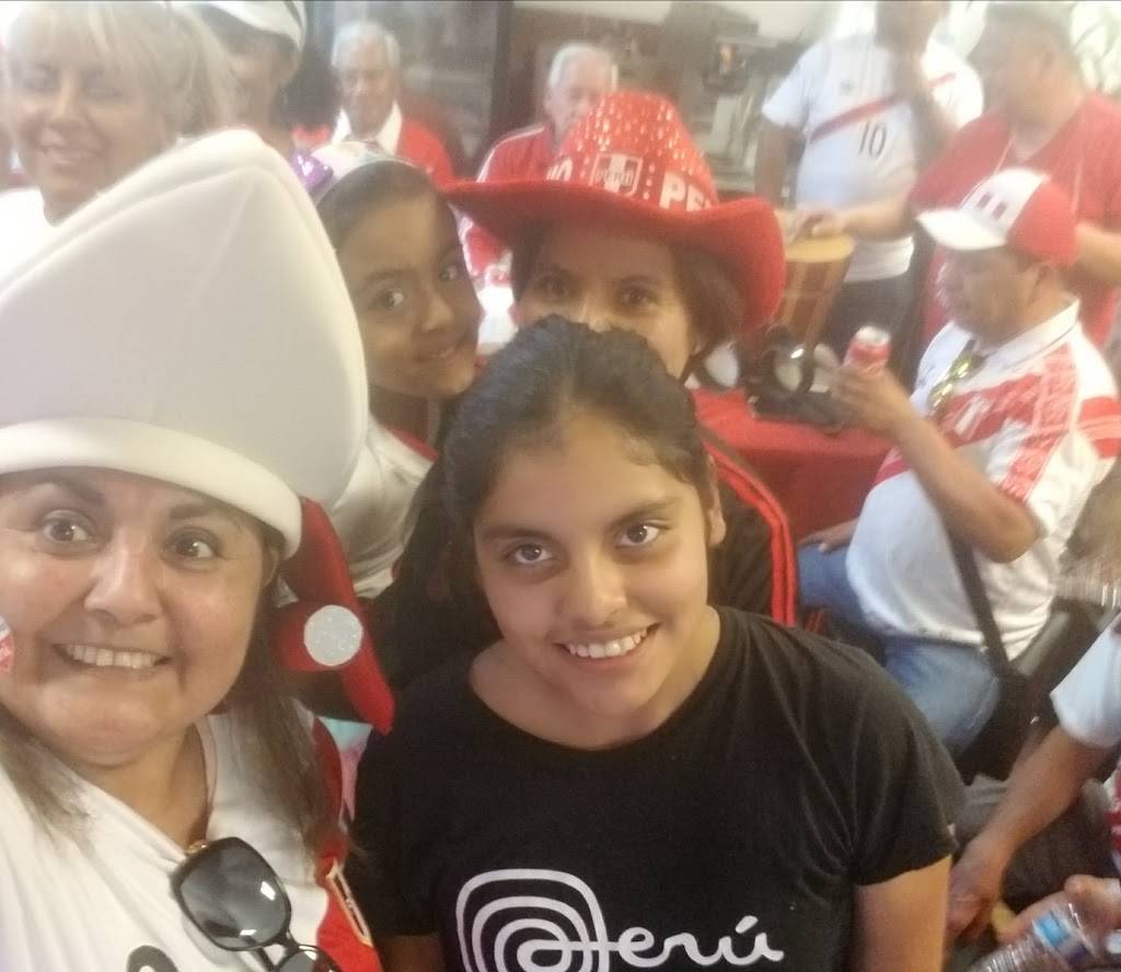 La Guanaquita | bakery | 6242 Santa Monica Blvd, Los Angeles, CA 90038, USA | 3239623151 OR +1 323-962-3151