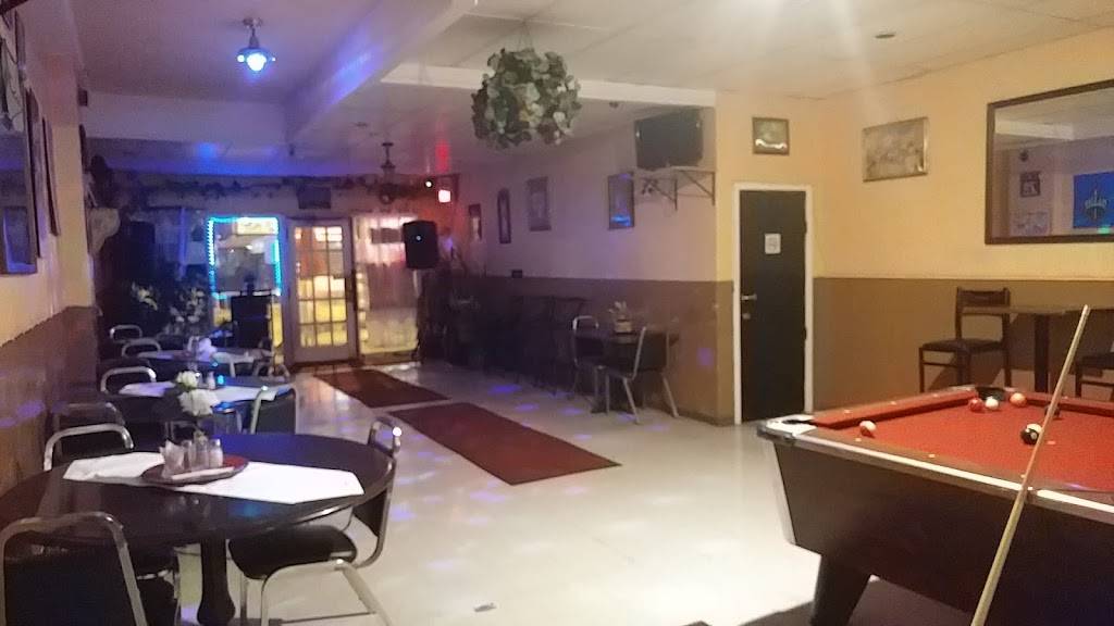 SS Curry & Roti | restaurant | 415 Royal York Rd, Etobicoke, ON M8Y 2R8, Canada | 4165217397 OR +1 416-521-7397