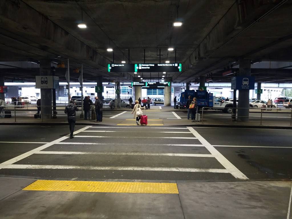 Dunkin | bakery | 200 Terminal Dr, Boston, MA 02128, USA | 6175670485 OR +1 617-567-0485