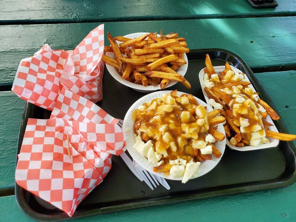 La Frite A Mon Oncle | restaurant | 75 Rue de la Vallée du Golf, Sainte-Adèle, QC J8B 1P4, Canada | 4502297666 OR +1 450-229-7666