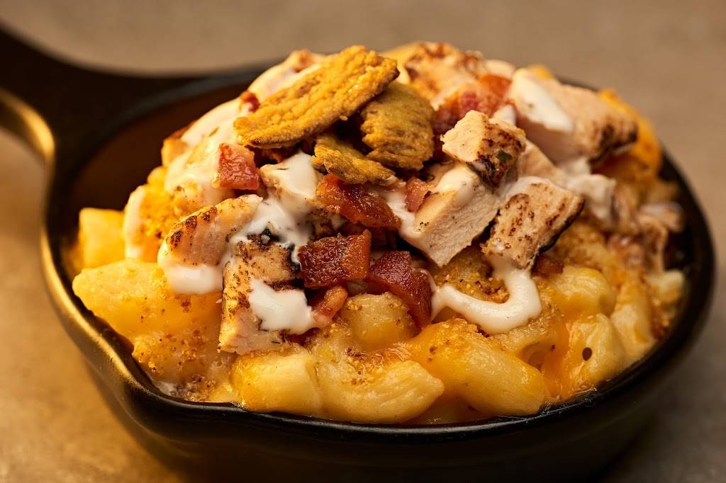 Grate Modern Mac & Cheese | restaurant | 8871 West Sura Lane, Greenfield, WI 53228, USA | 4142396025 OR +1 414-239-6025