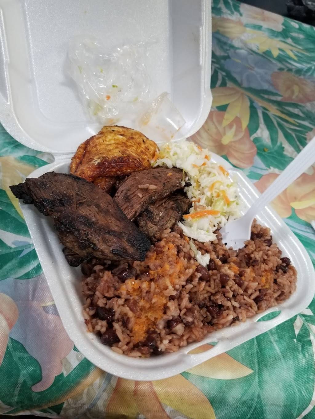 Fritanga Las Piedrecitas | restaurant | 8230 NW 103rd St, Hialeah, FL 33016, USA | 3053626199 OR +1 305-362-6199