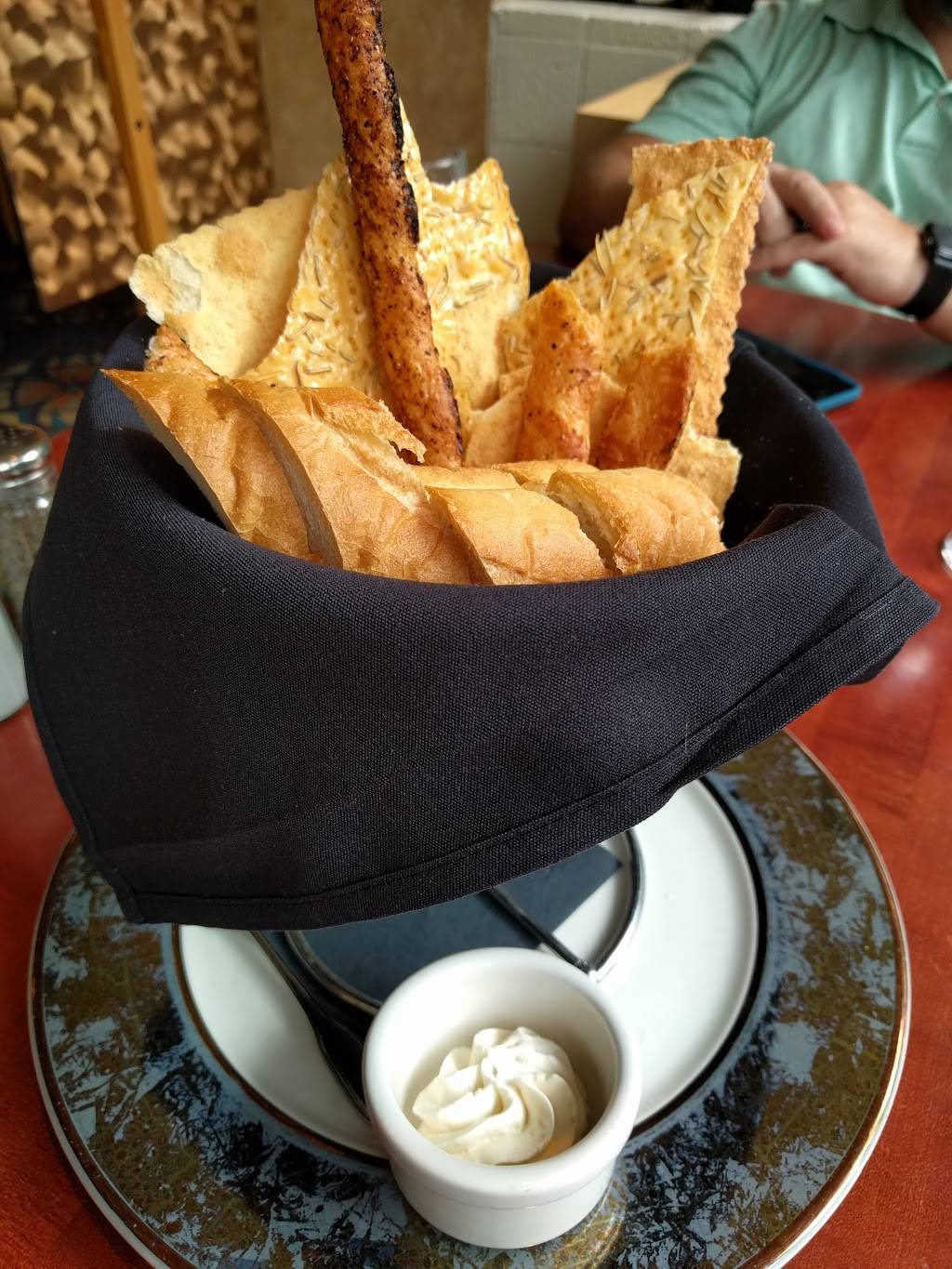 Omaha Steakhouse | restaurant | 2630 E Camelback Rd, Phoenix, AZ 85016, USA | 6025538970 OR +1 602-553-8970