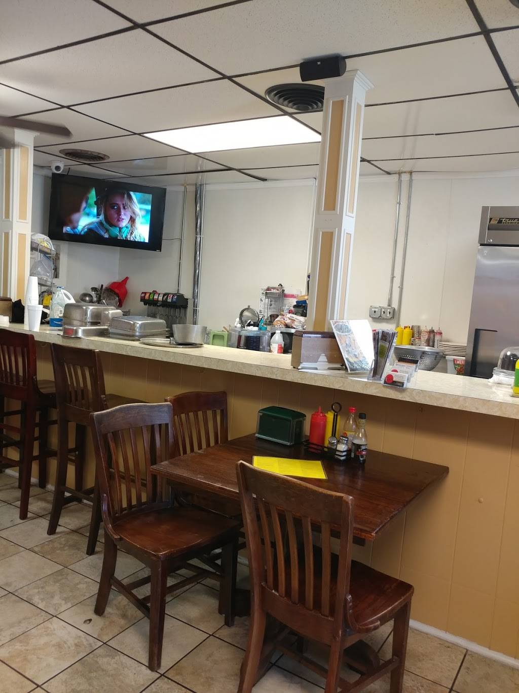 Royalty Caribbean & Soul Food Catering Co. | restaurant | 3205 Stamford Rd, Portsmouth, VA 23703, USA | 7576062612 OR +1 757-606-2612