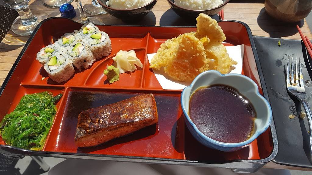 Yanako Restaurant | restaurant | 4345 Main St, Philadelphia, PA 19127, USA | 2672978151 OR +1 267-297-8151