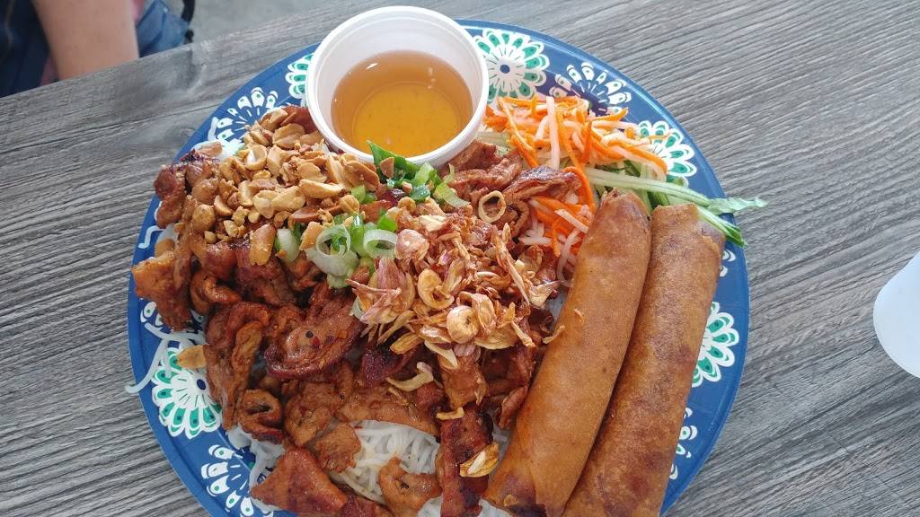 Thuan Kieu Express | restaurant | 22722 Lambert St #1704, Lake Forest, CA 92630, USA | 9492159977 OR +1 949-215-9977