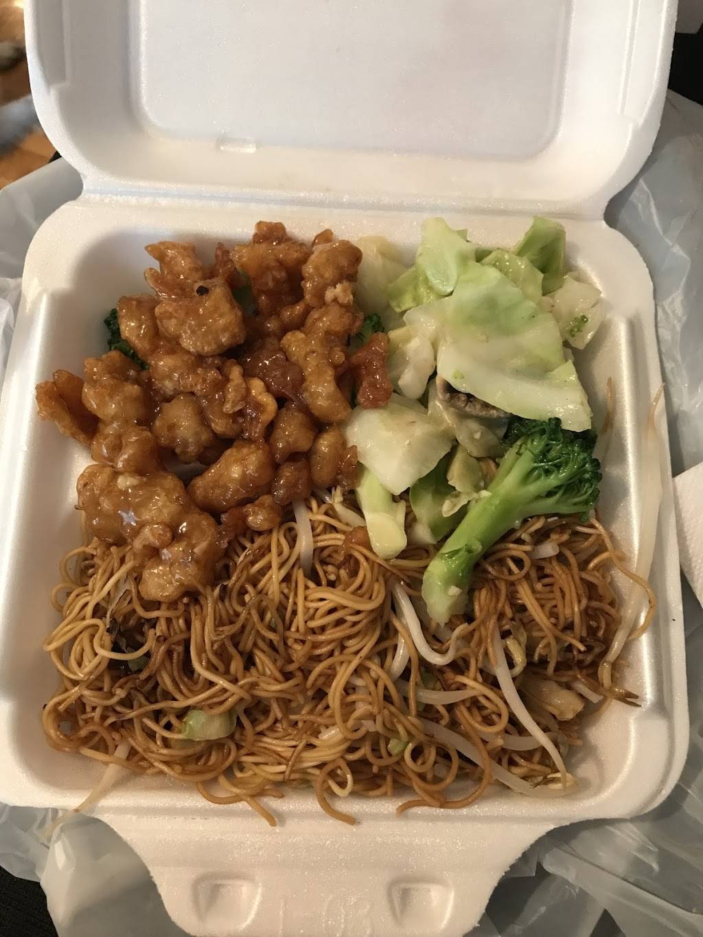 Manchu Wok | restaurant | 1 Eglinton Square #107, Scarborough, ON M1L 2K1, Canada | 4167556665 OR +1 416-755-6665