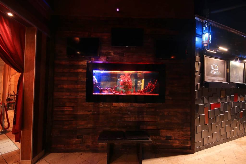 Nouveau Bistro | restaurant | 5301 W Belmont Ave, Chicago, IL 60641, USA | 7736853500 OR +1 773-685-3500