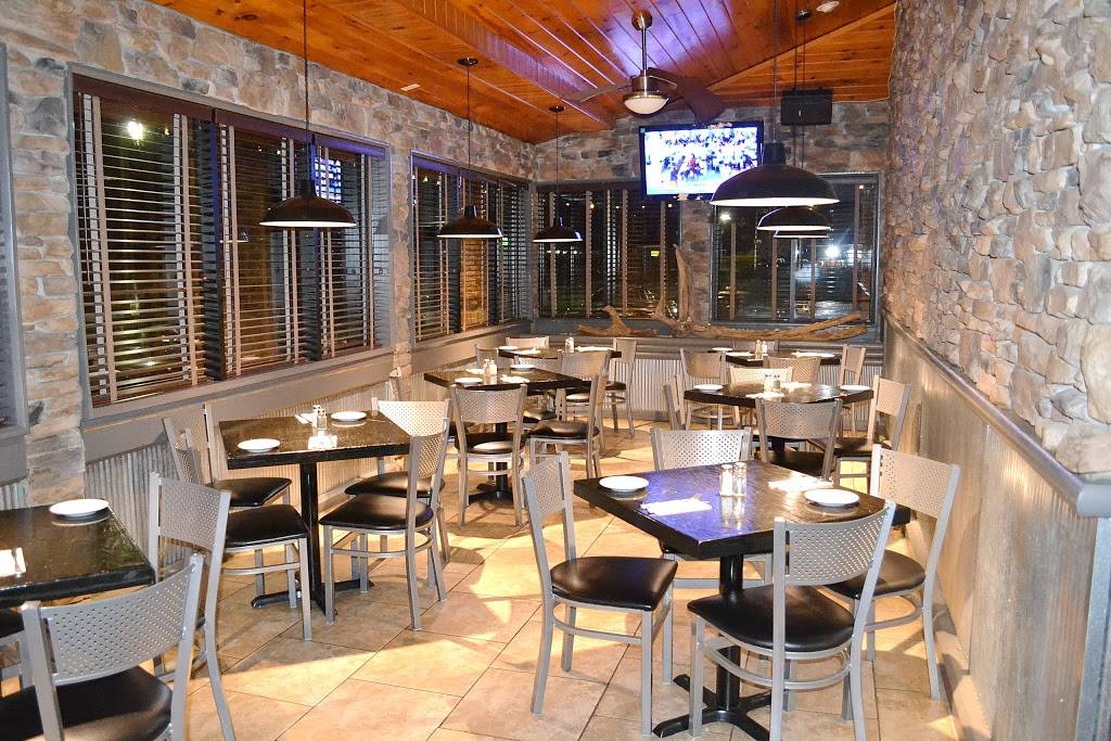 Mos Seafood Restaurant White Marsh | restaurant | 9727 Pulaski Hwy, Middle River, MD 21220, USA | 4102381700 OR +1 410-238-1700