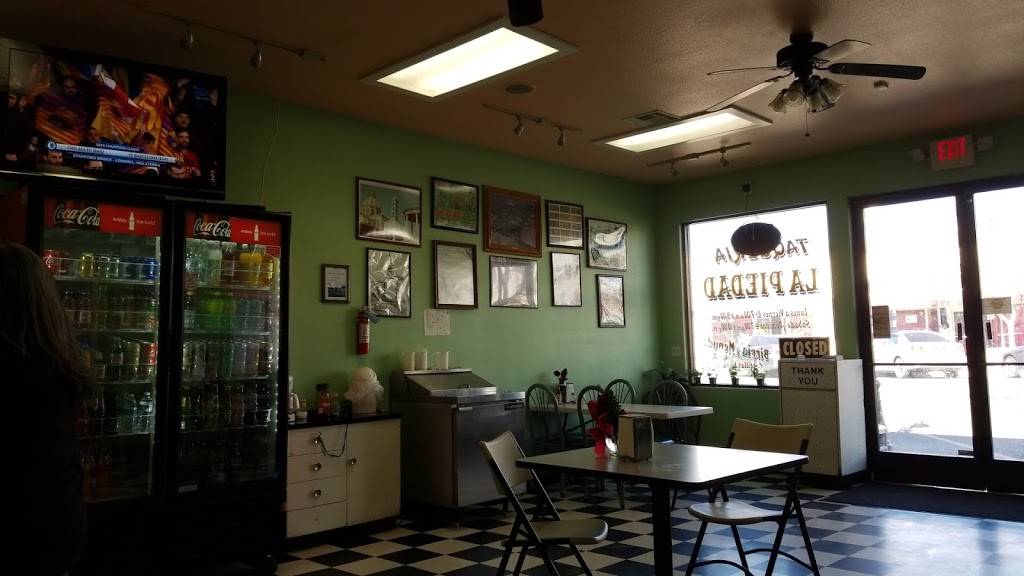 Taqueria La Piedad | restaurant | 228 E Kings St # C, Avenal, CA 93204, USA | 5593869474 OR +1 559-386-9474