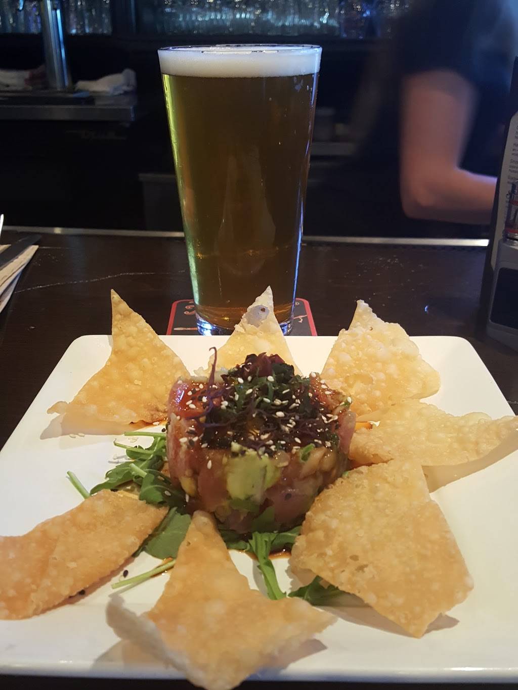 Big Fish Tavern | restaurant | 540 S Coast Hwy #200, Laguna Beach, CA 92651, USA | 9497154500 OR +1 949-715-4500