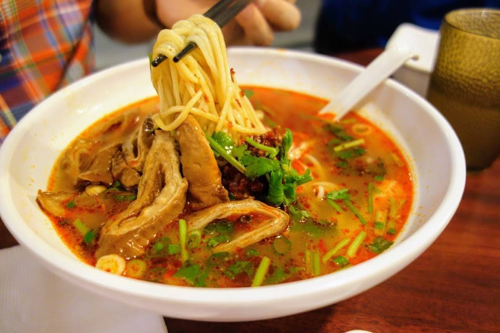 Magic Noodle Richmond Hill | restaurant | 1383 16th Ave, Richmond Hill, ON L4B 1J3, Canada | 9058899886 OR +1 905-889-9886